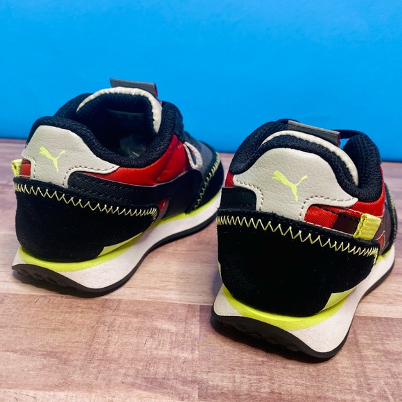 Puma 🐆 Sneakers 👟 - Picture 6 of 7